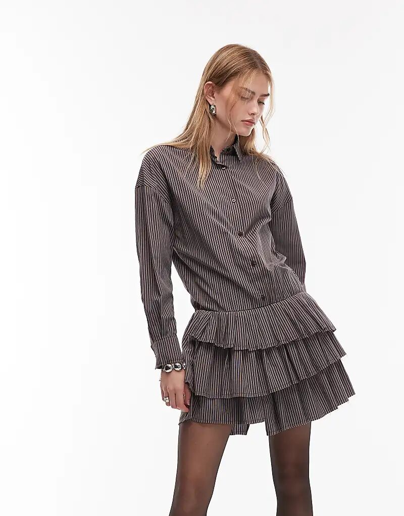 Мини-платье-рубашка ASOS DESIGN с заниженной талией и плиссированной юбкой в коричнево-синюю полоску
Мини-платье-рубашка ASOS DESIGN с заниженной талией и плиссированной юбкой в коричнево-синюю полоску