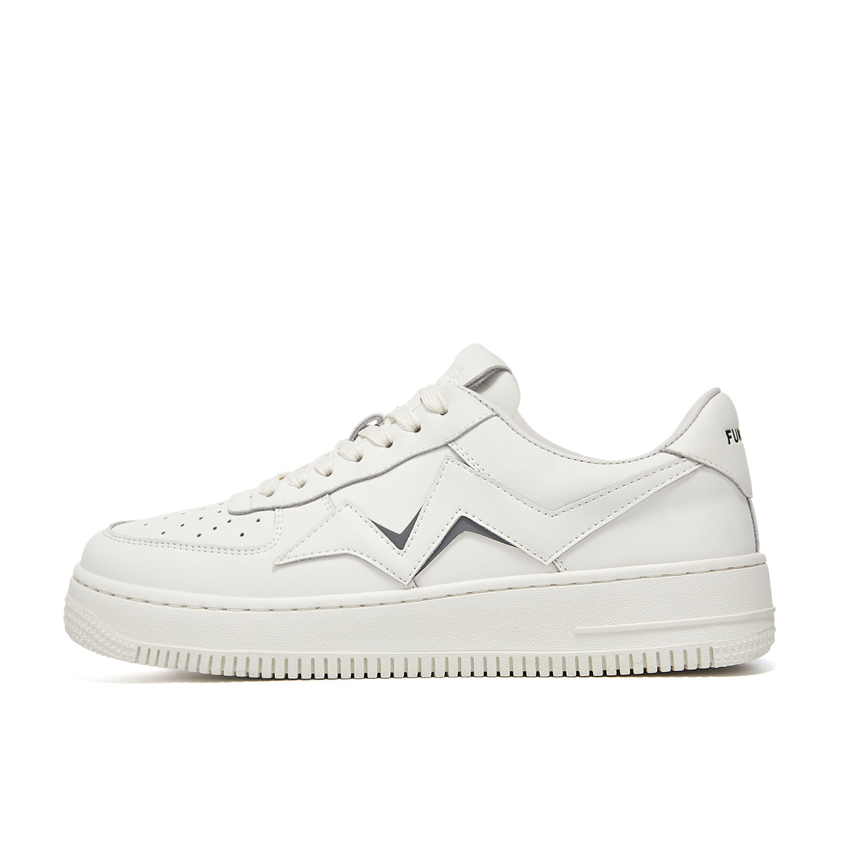 Millies Низкие повседневные туфли MILLIE'S, белые, мужские
Millies Низкие повседневные туфли MILLIE'S, белые, мужские