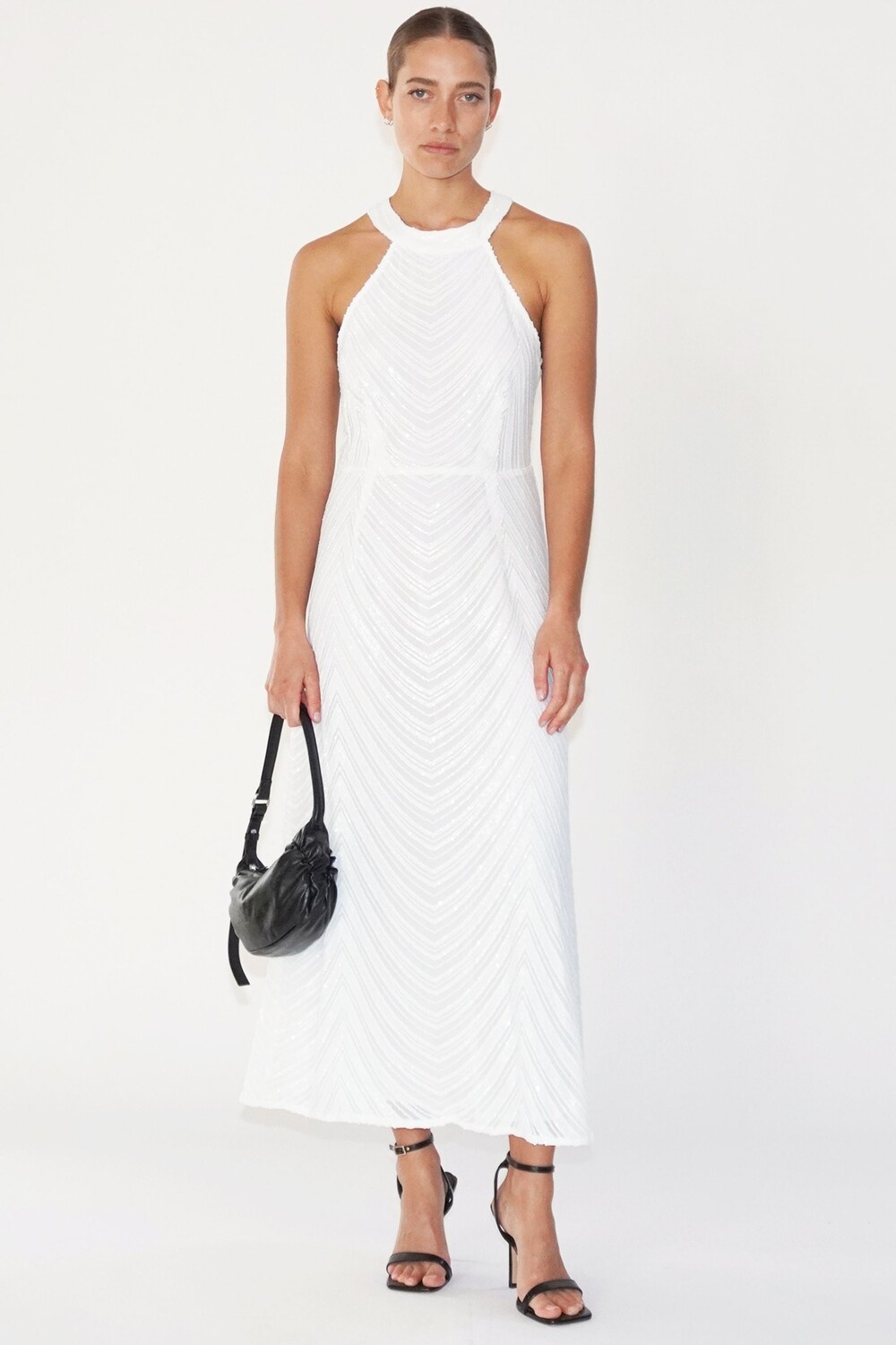 Платье миди с воротником-бретелькой украшенное бисером и пайетками Religion, белый
Платье миди с воротником-бретелькой украшенное бисером и пайетками Religion, белый