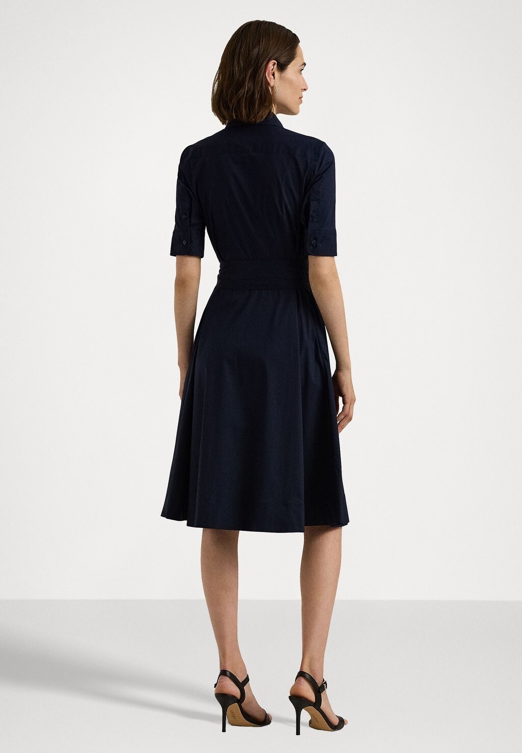 Платье-рубашка на талии BELTED COTTON BLEND SHIRTDRESS Ralph Lauren, синий
Платье-рубашка на талии BELTED COTTON BLEND SHIRTDRESS Ralph Lauren, синий