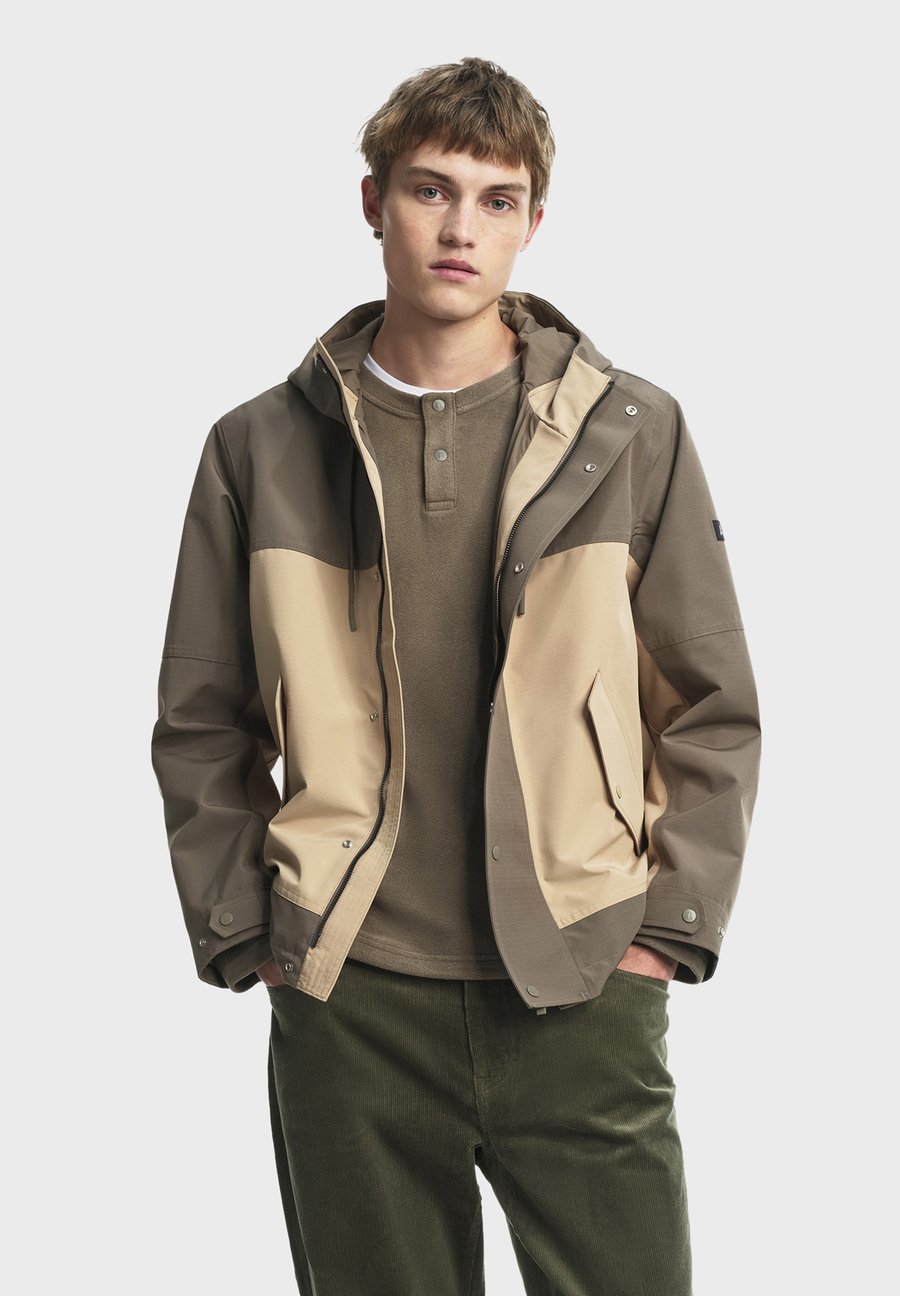 Куртка Aigle Outdoor jacket, Sand
Куртка Aigle Outdoor jacket, Sand