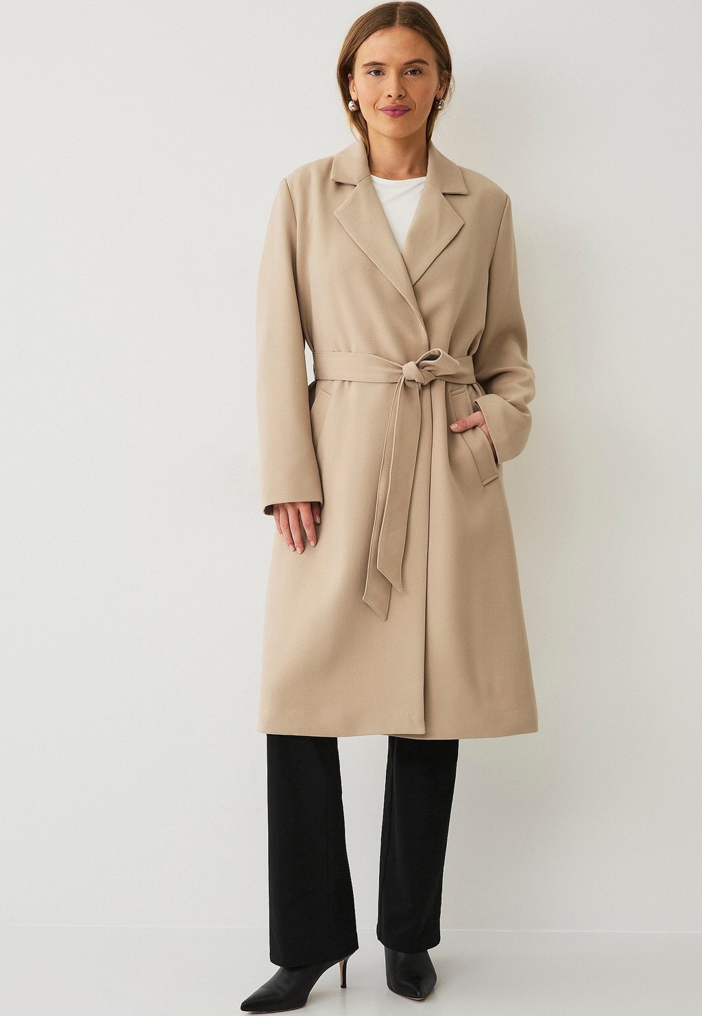 Классическое пальто Ellos Collection, бежевый
Классическое пальто Ellos Collection, бежевый