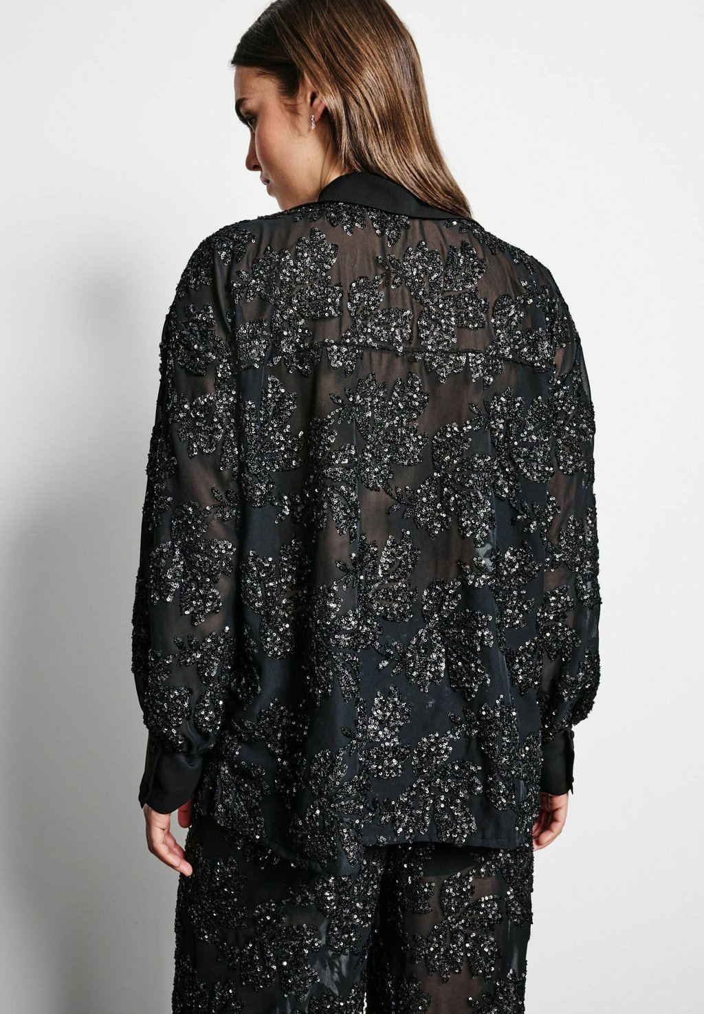 Блузка на пуговицах Next, черный
Блузка на пуговицах Next, черный