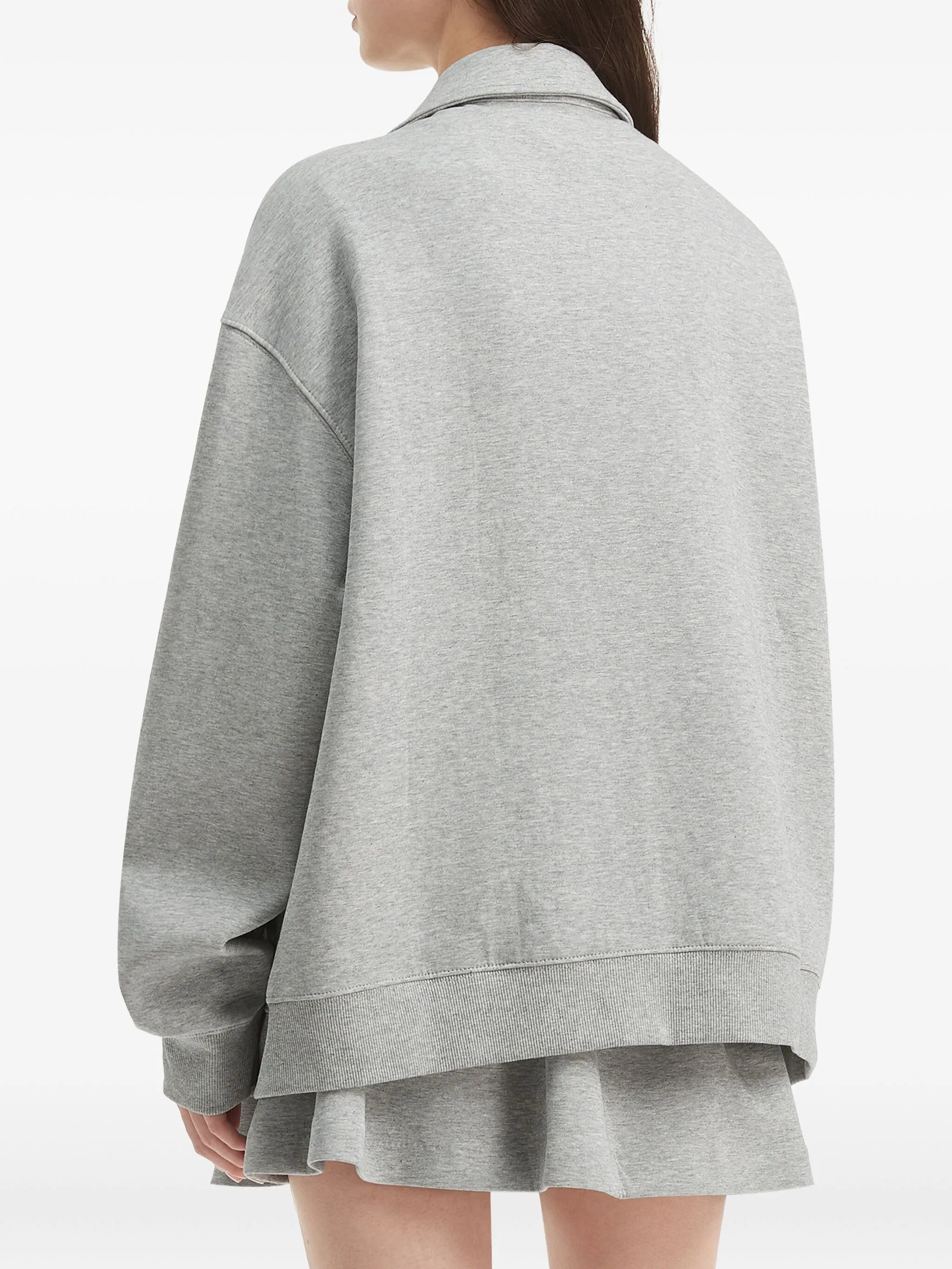 Комплект из топа и юбки B+Ab, серый
Комплект из топа и юбки B+Ab, серый