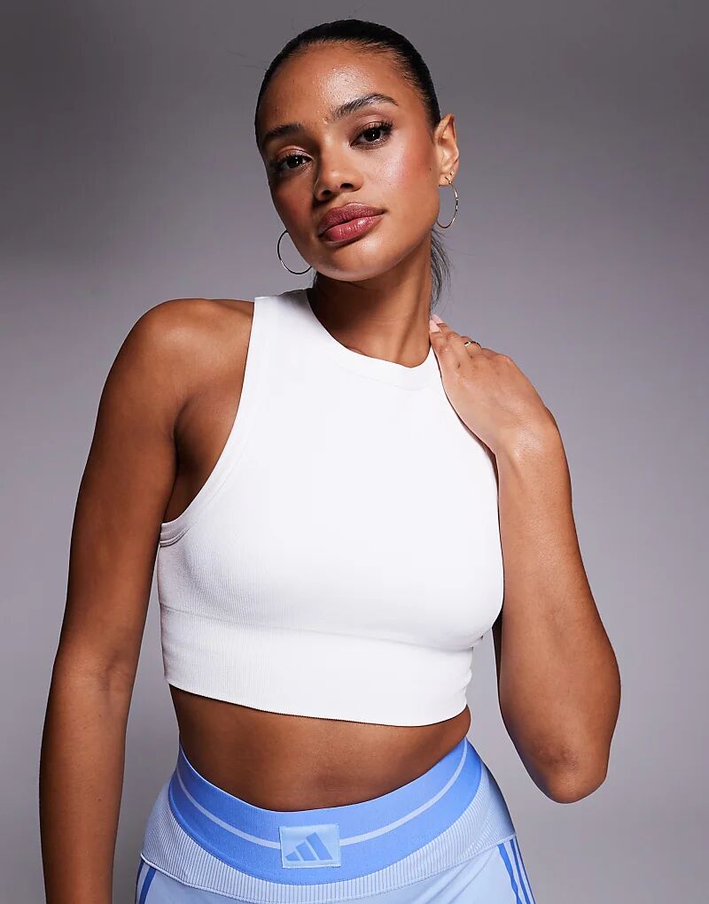 4505 Active Бесшовный спортивный бюстгальтер с двойной поддержкой в рубчик, белый цвет
4505 Active Бесшовный спортивный бюстгальтер с двойной поддержкой в рубчик, белый цвет