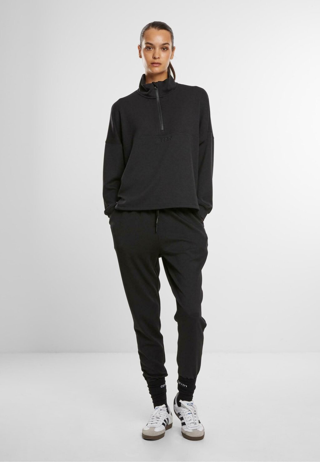 Спортивные брюки COMFY aim’n®, черный
Спортивные брюки COMFY aim’n®, черный