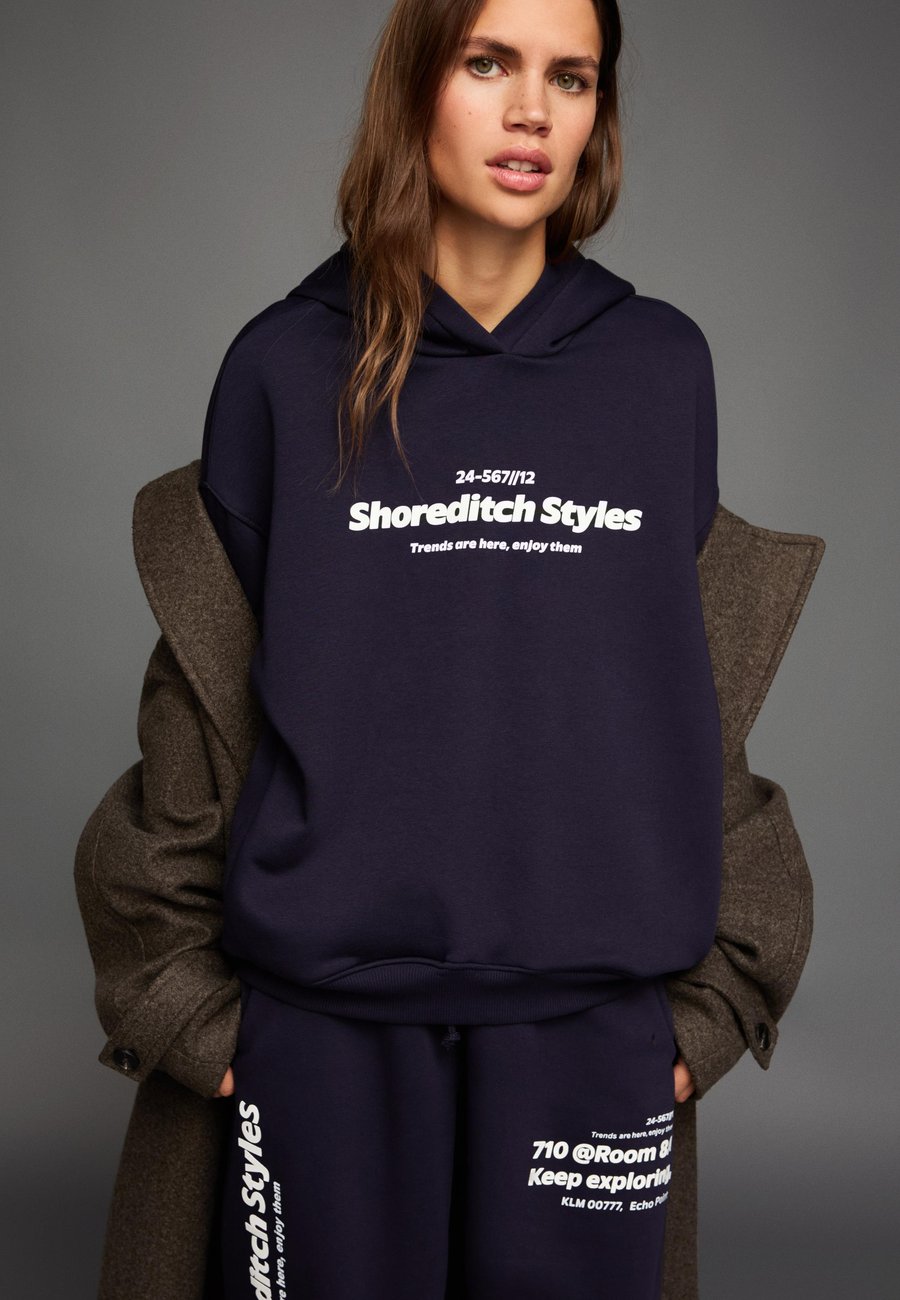 Худи Bershka PRINTED, Royal Blue
Худи Bershka PRINTED, Royal Blue