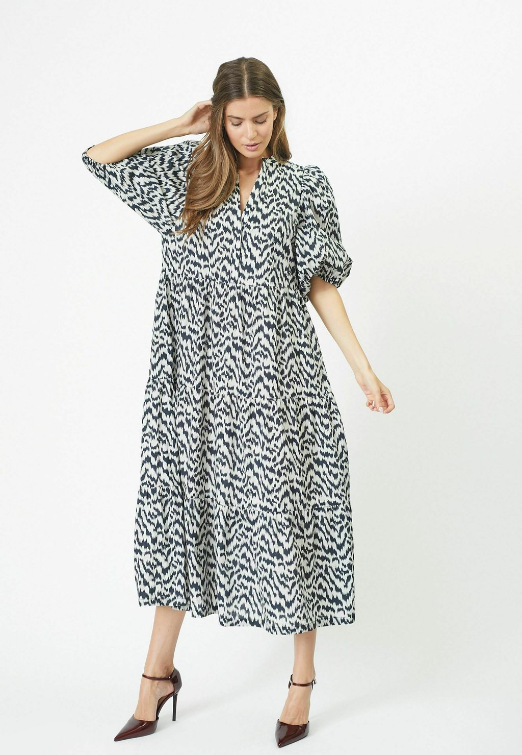 Платье макси AtziCC Co'couture, черный
Платье макси AtziCC Co'couture, черный