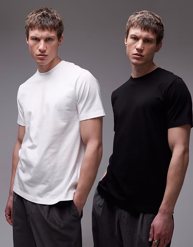 Комплект из 2 футболок Topman обычного кроя черного и белого цвета
Комплект из 2 футболок Topman обычного кроя черного и белого цвета