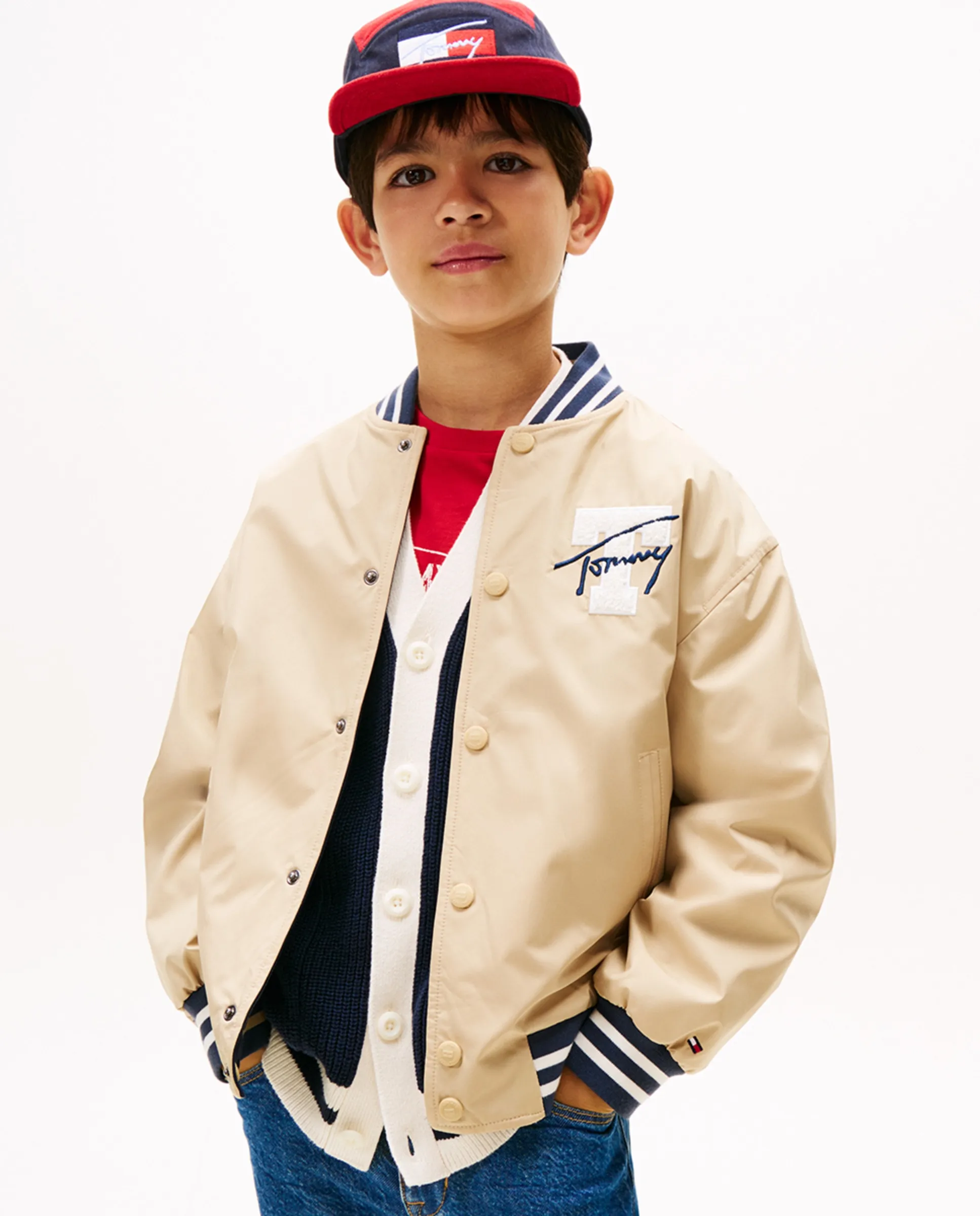 Детская куртка-бомбер наизнанку Tommy Hilfiger, коричневый
Детская куртка-бомбер наизнанку Tommy Hilfiger, коричневый