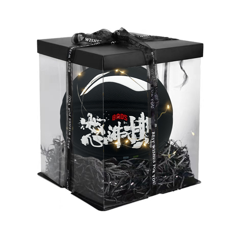 LINING Баскетбольный мяч PU черно-белый размер 7 тренировочный унисекс
LINING Баскетбольный мяч PU черно-белый размер 7 тренировочный унисекс