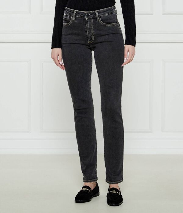 Джинсы женские Boss облегающего кроя прямые, черный
Джинсы женские Boss облегающего кроя прямые, черный