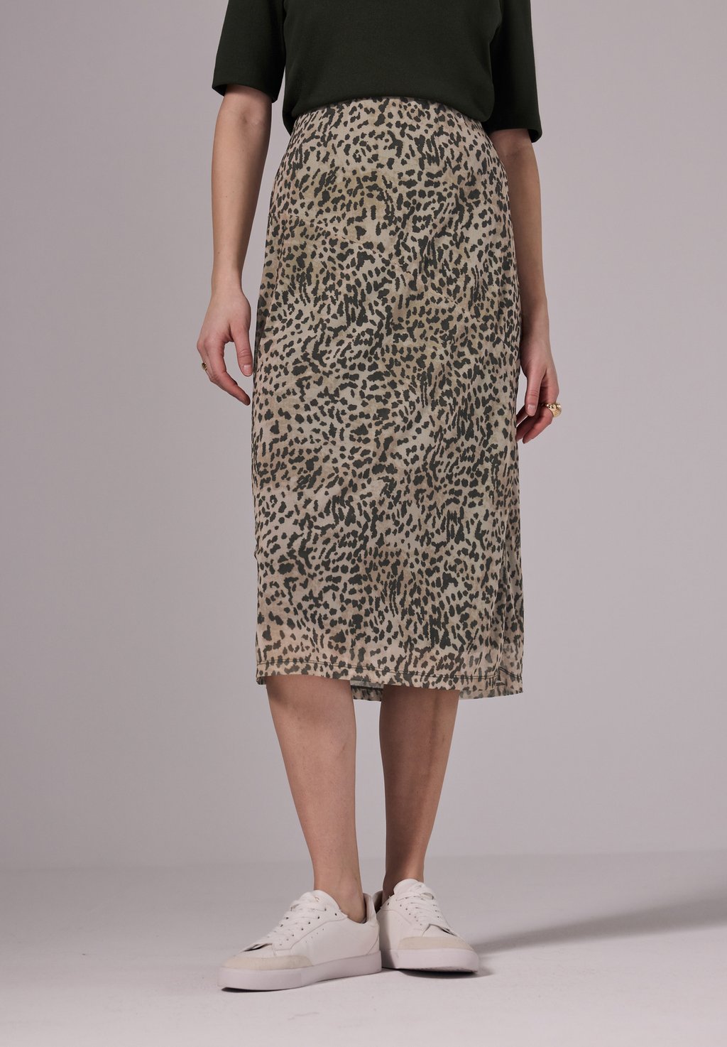 Юбка-карандаш Street One Studio, коричневый
Юбка-карандаш Street One Studio, коричневый