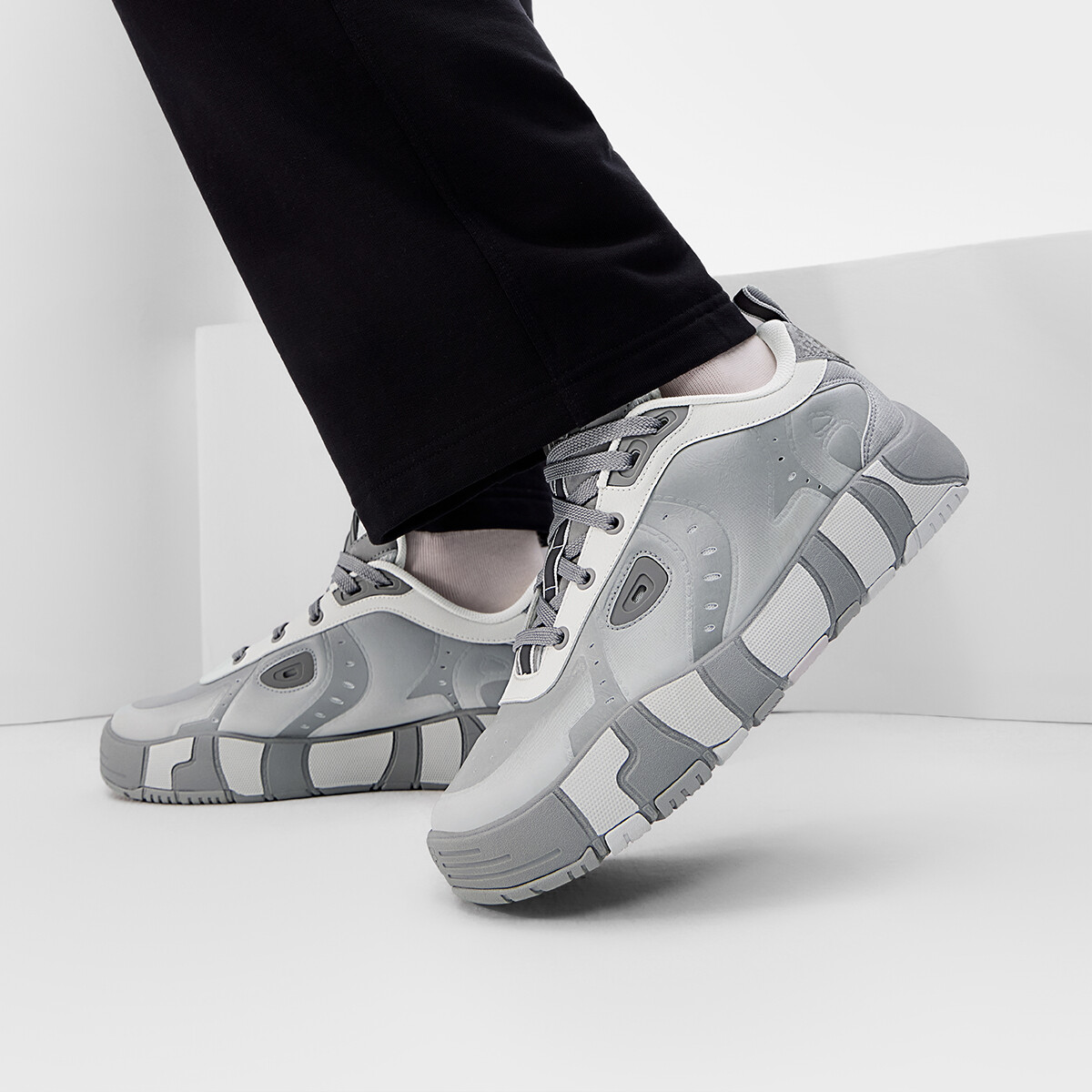 Кроссовки FILA Melt Skateboarding Shoes Men Low-top Alloy Gray/multi-mist Gray, серый
Кроссовки FILA Melt Skateboarding Shoes Men Low-top Alloy Gray/multi-mist Gray, серый