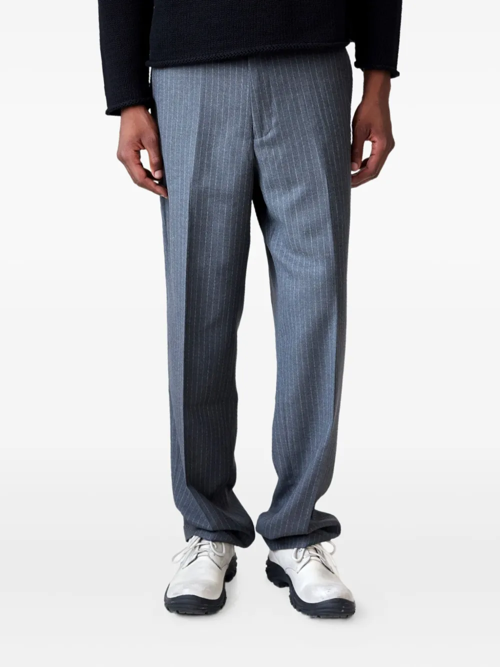 Брюки в тонкую полоску Carter Young, серый
Брюки в тонкую полоску Carter Young, серый