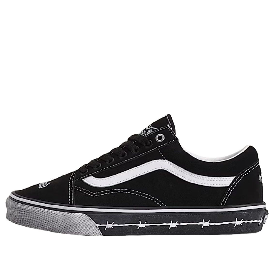 Vans x Travis Barker Old Skool 'Dues Paid'
Vans x Travis Barker Old Skool 'Dues Paid'
