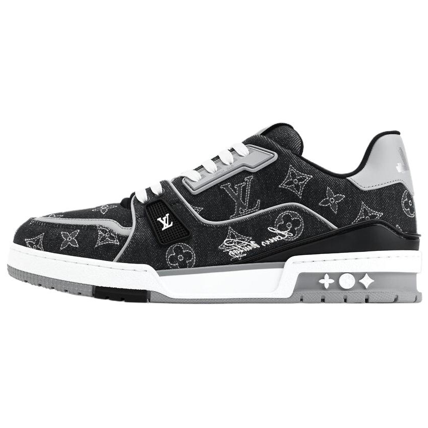 LOUIS VUITTON Кроссовки Low Top Skateboard для мужчин черные
LOUIS VUITTON Кроссовки Low Top Skateboard для мужчин черные
