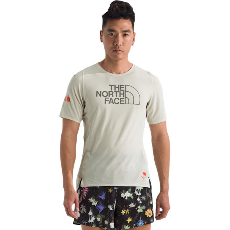 Футболка Summit мужская THE NORTH FACE, Apricot
Футболка Summit мужская THE NORTH FACE, Apricot