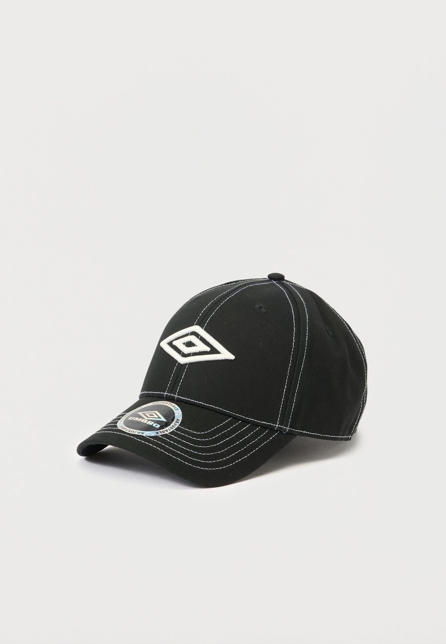 Бейсболка Umbro CONTRAST STITCH UNISEX, Black/Brilliant White/Black
Бейсболка Umbro CONTRAST STITCH UNISEX, Black/Brilliant White/Black
