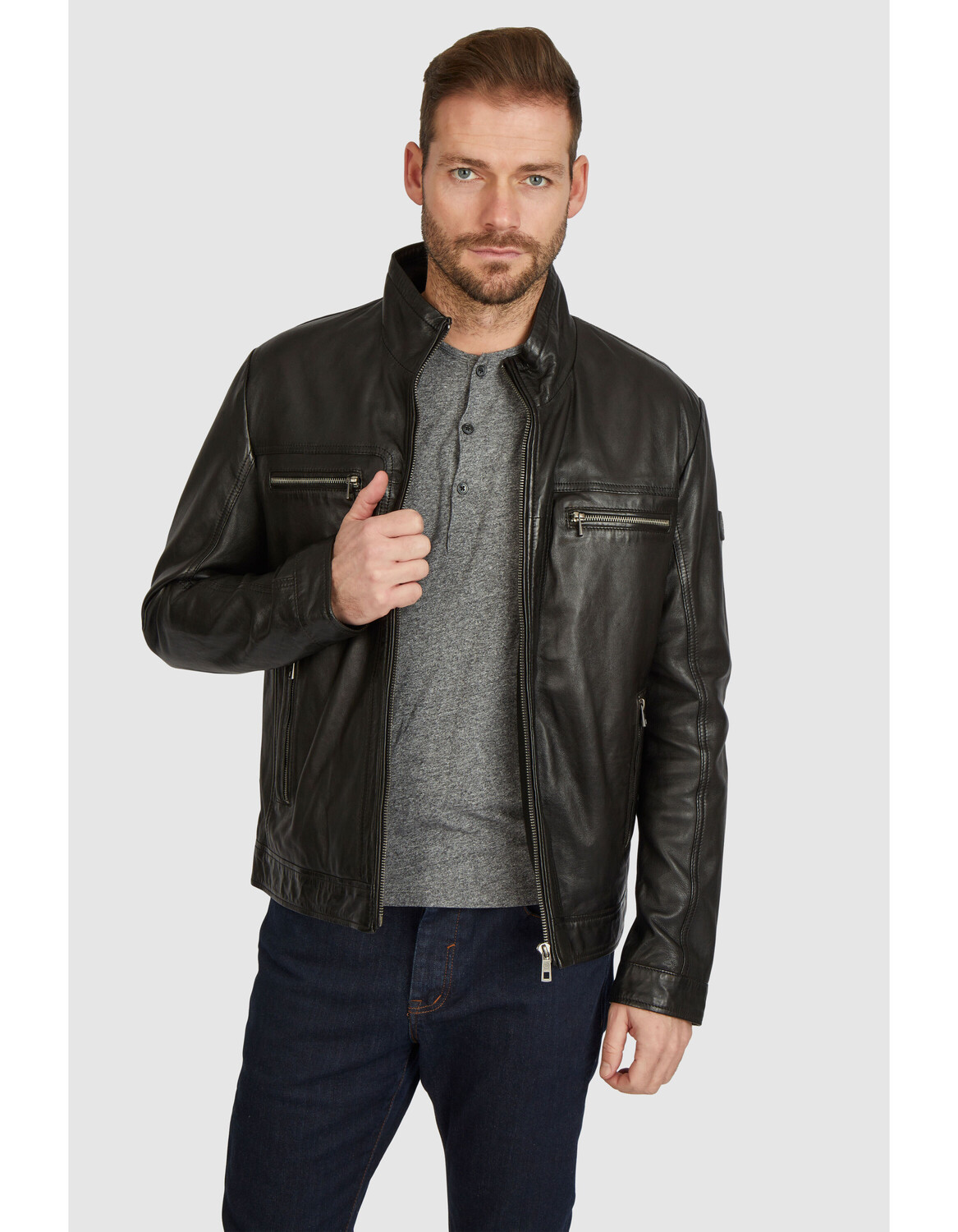 Кожаная куртка Bugatti Matti, черный
Кожаная куртка Bugatti Matti, черный