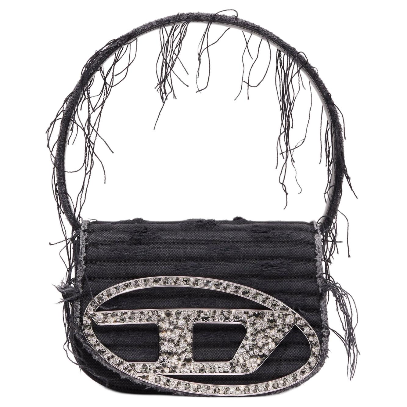 1DR Логотип Бляха Наплечная Сумка DIESEL
1DR Логотип Бляха Наплечная Сумка DIESEL