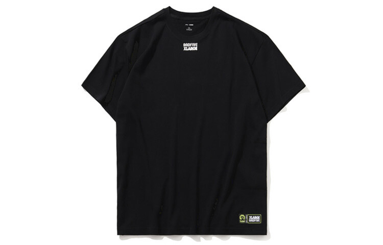 Футболка X-XL для мужчин Lining 
Футболка X-XL для мужчин Lining