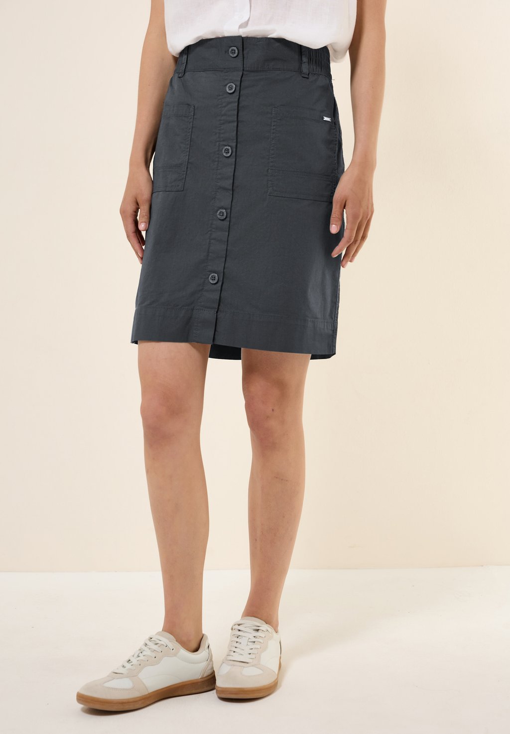 Юбка А-силуэта PAPERTOUCH MIT KNÖPFEN Cecil, серый
Юбка А-силуэта PAPERTOUCH MIT KNÖPFEN Cecil, серый