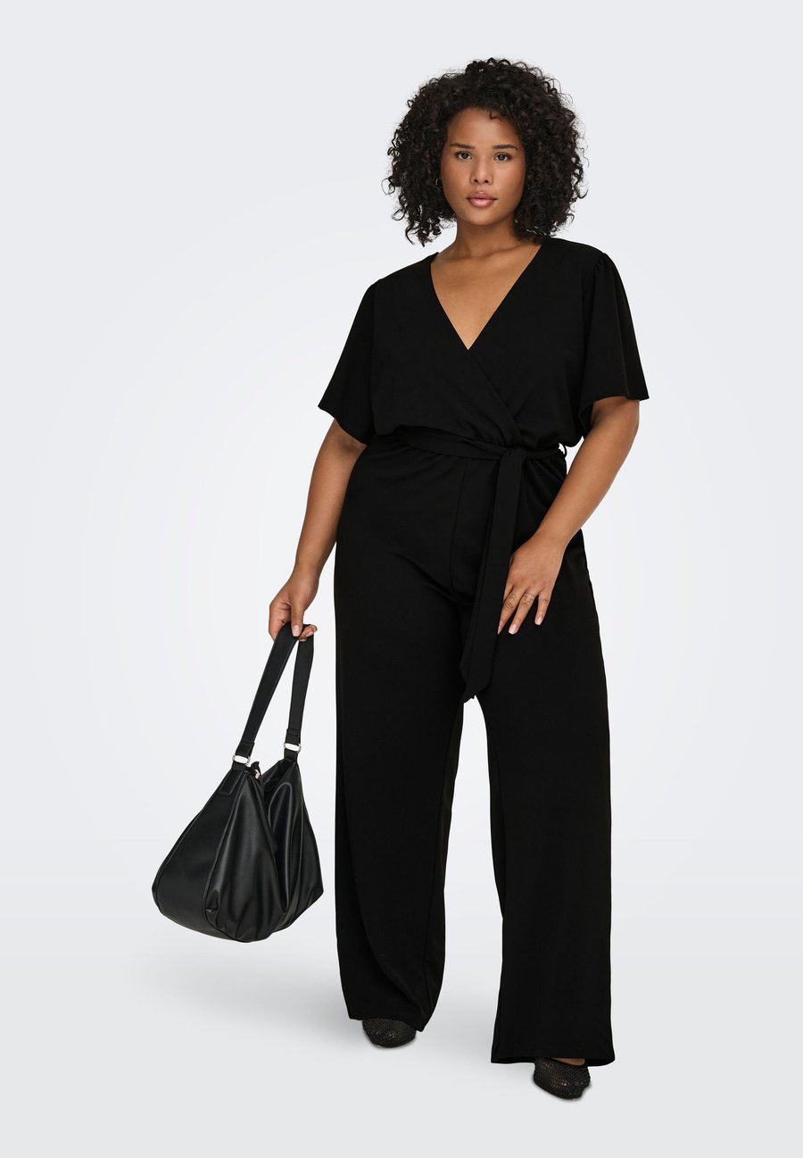 Комбинезон ONLY Carmakoma CARCECILIA LIFE V NECK TIE, Black
Комбинезон ONLY Carmakoma CARCECILIA LIFE V NECK TIE, Black