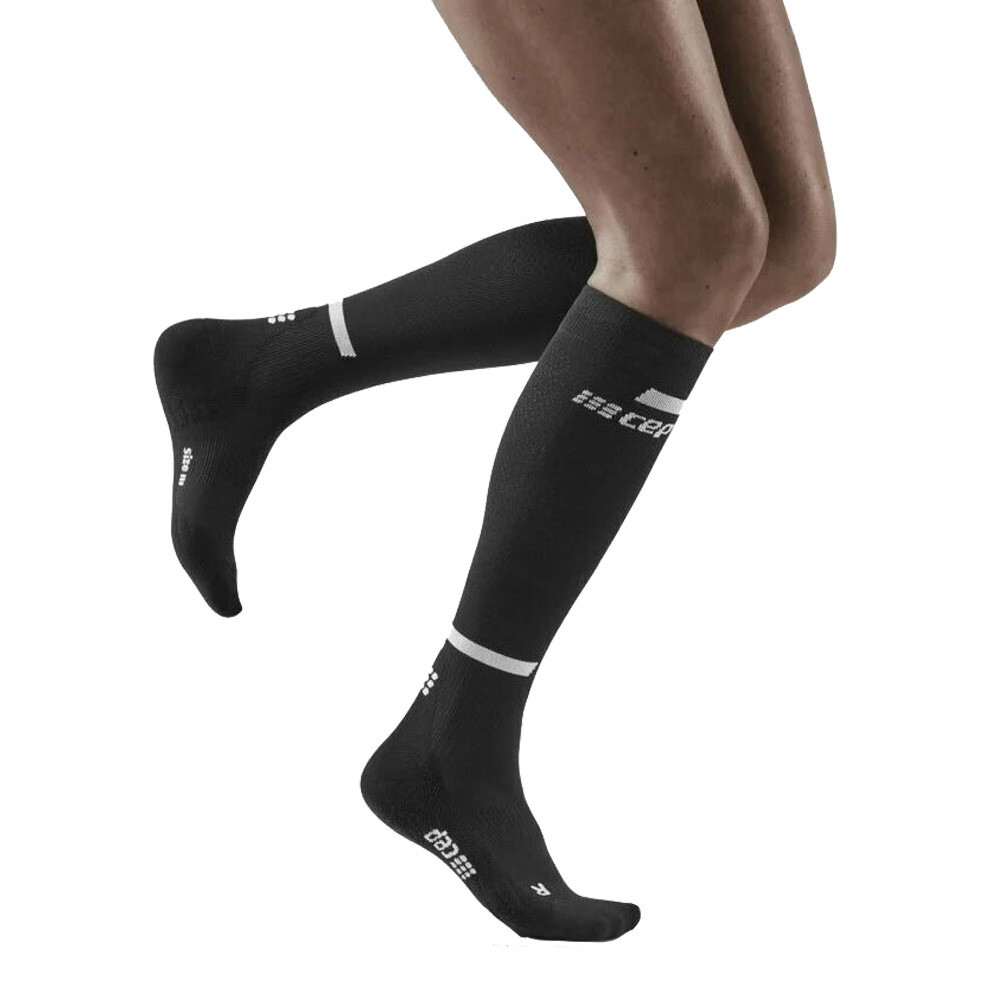 Носки CEP The Run Compression Tall, черный
Носки CEP The Run Compression Tall, черный