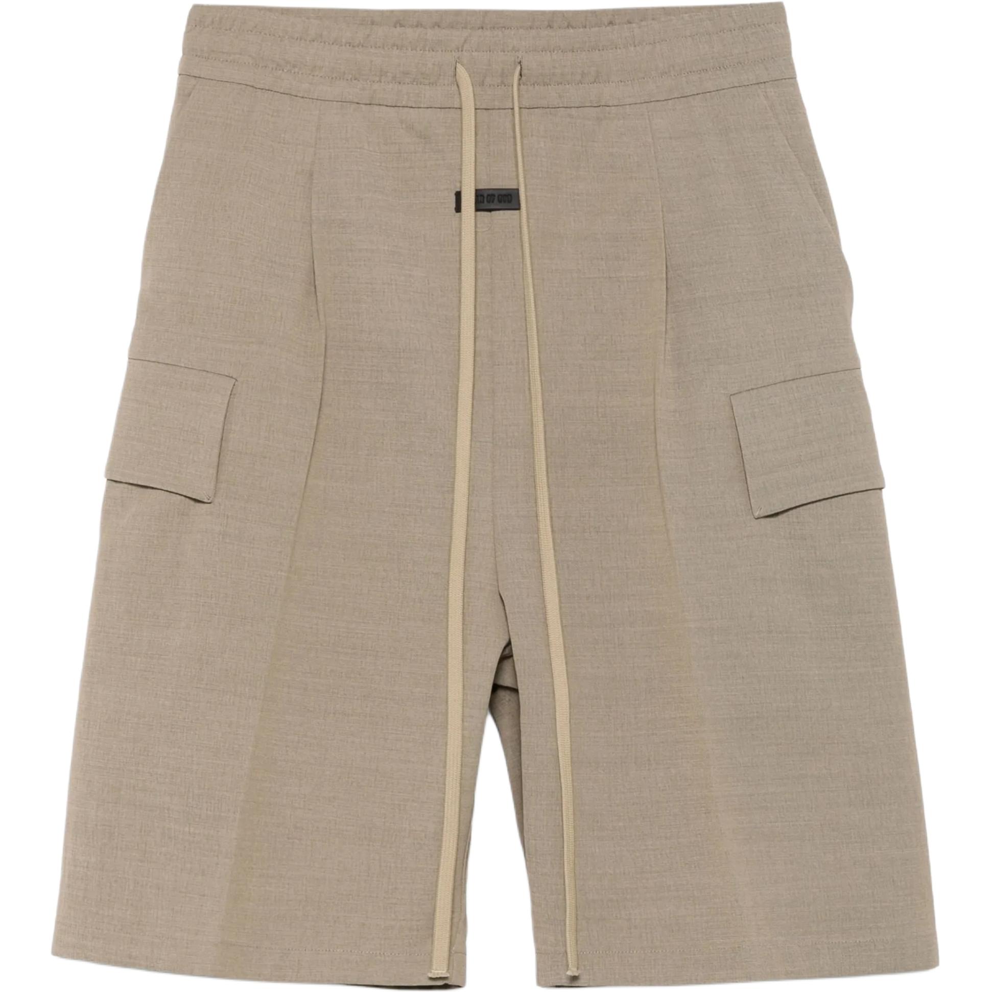 Шорты карго с кулиской и нашивкой с логотипом Fear Of God, бежевый
Шорты карго с кулиской и нашивкой с логотипом Fear Of God, бежевый