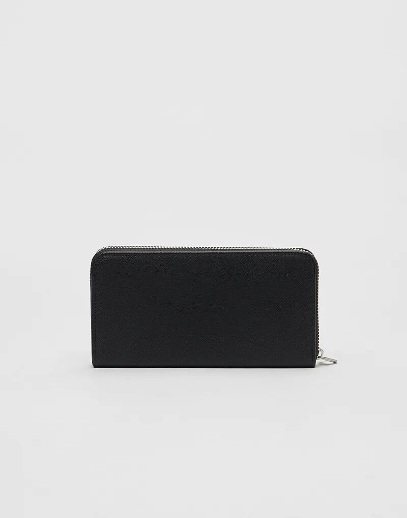 Кошелек Stradivarius на молнии черного цвета
Кошелек Stradivarius на молнии черного цвета