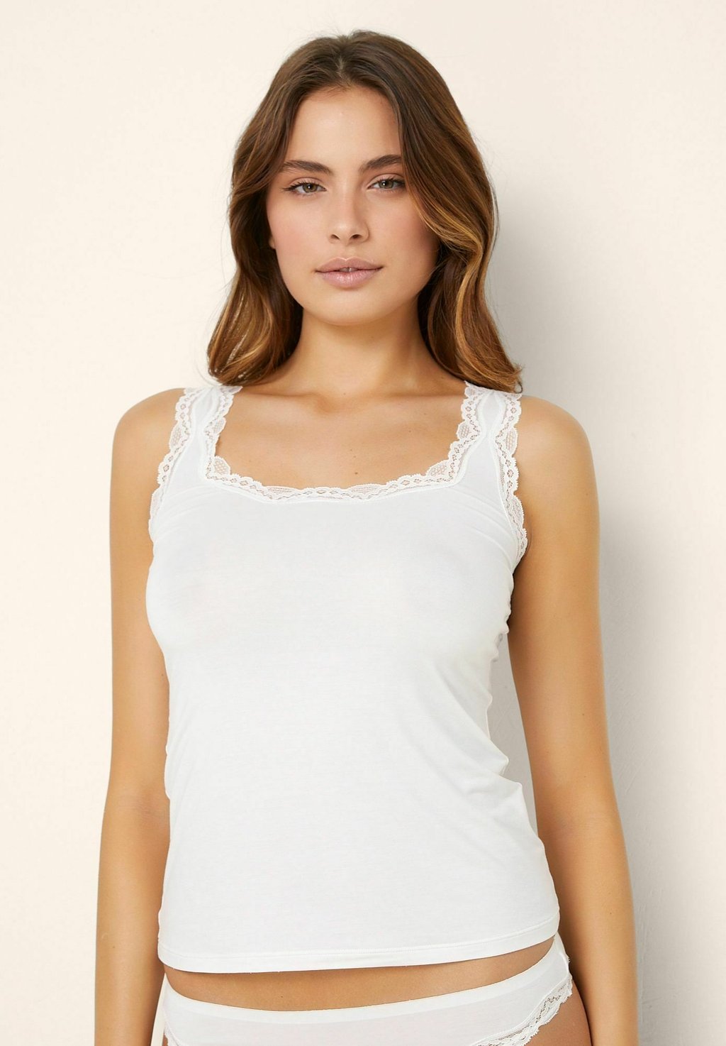 Верх пижамы SETA Yamamay, белый
Верх пижамы SETA Yamamay, белый