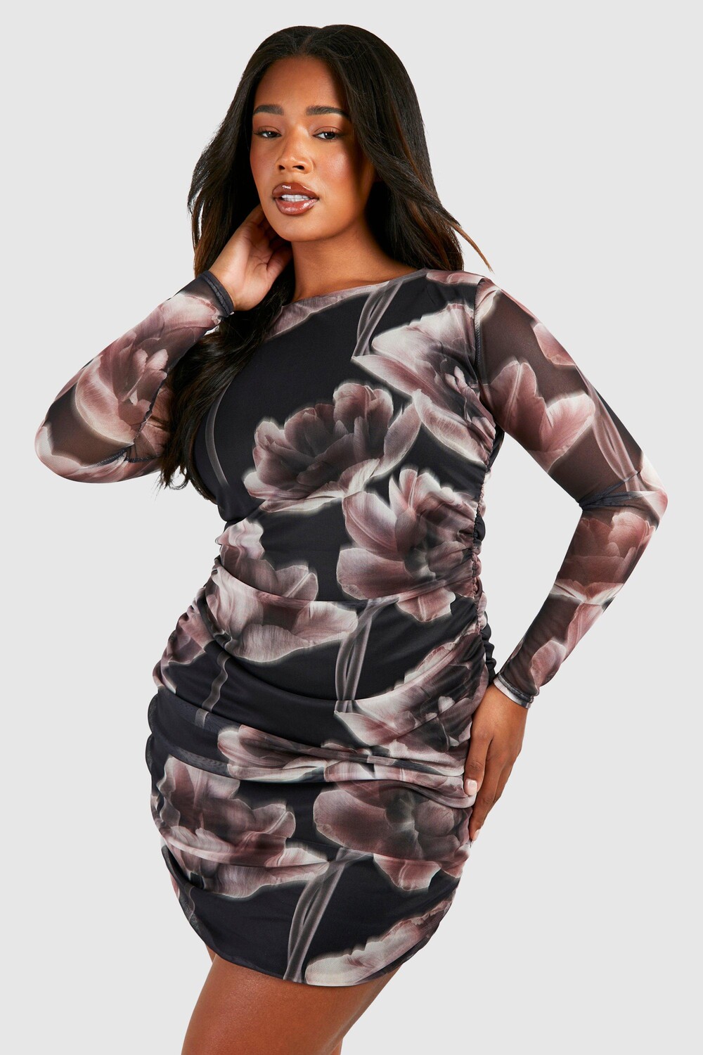 Платье-футляр плюс со сборками и принтом boohoo, фиолетовый
Платье-футляр плюс со сборками и принтом boohoo, фиолетовый