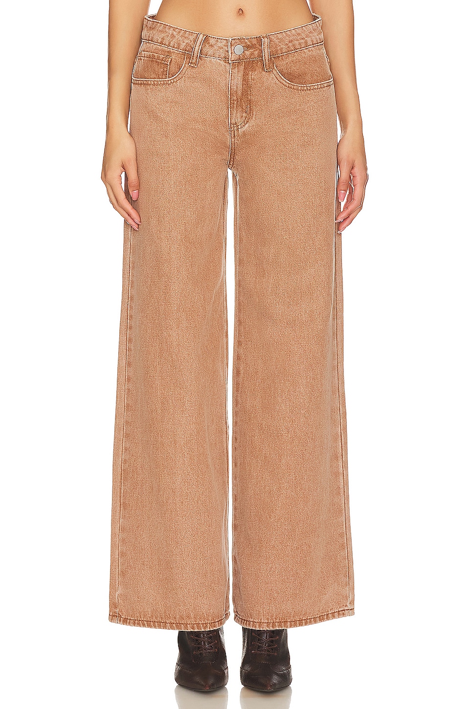 Мешковатые штаны киары Superdown, коричневый
Мешковатые штаны киары Superdown, коричневый