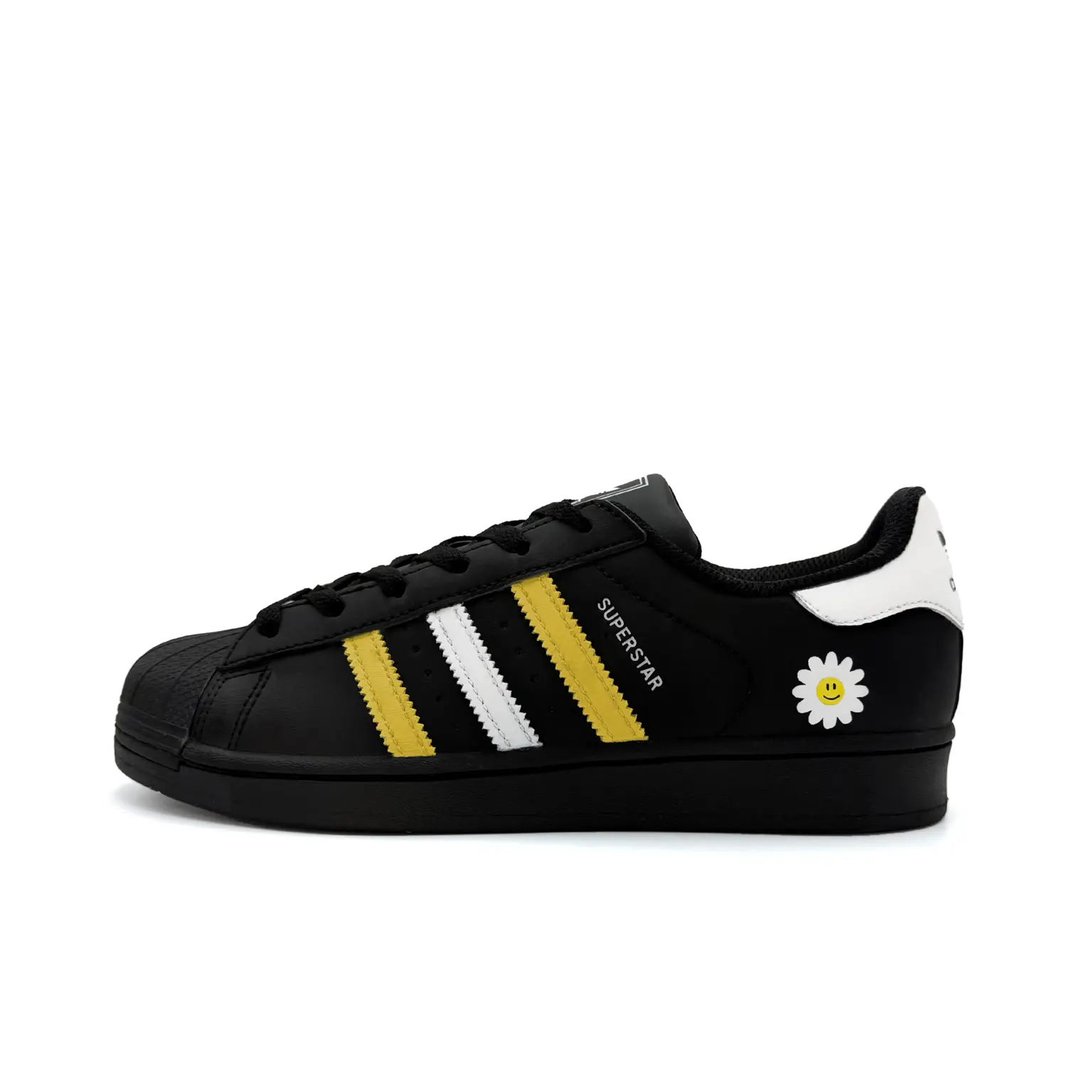 Adidas Originals Кроссовки для скейтбординга Superstar 2 Peninsula Daisy с износостойким низким верхом, унисекс, черный с желтыми вставками
Adidas Originals Кроссовки для скейтбординга Superstar 2 Peninsula Daisy с износостойким низким верхом, унисекс, черный с желтыми вставками