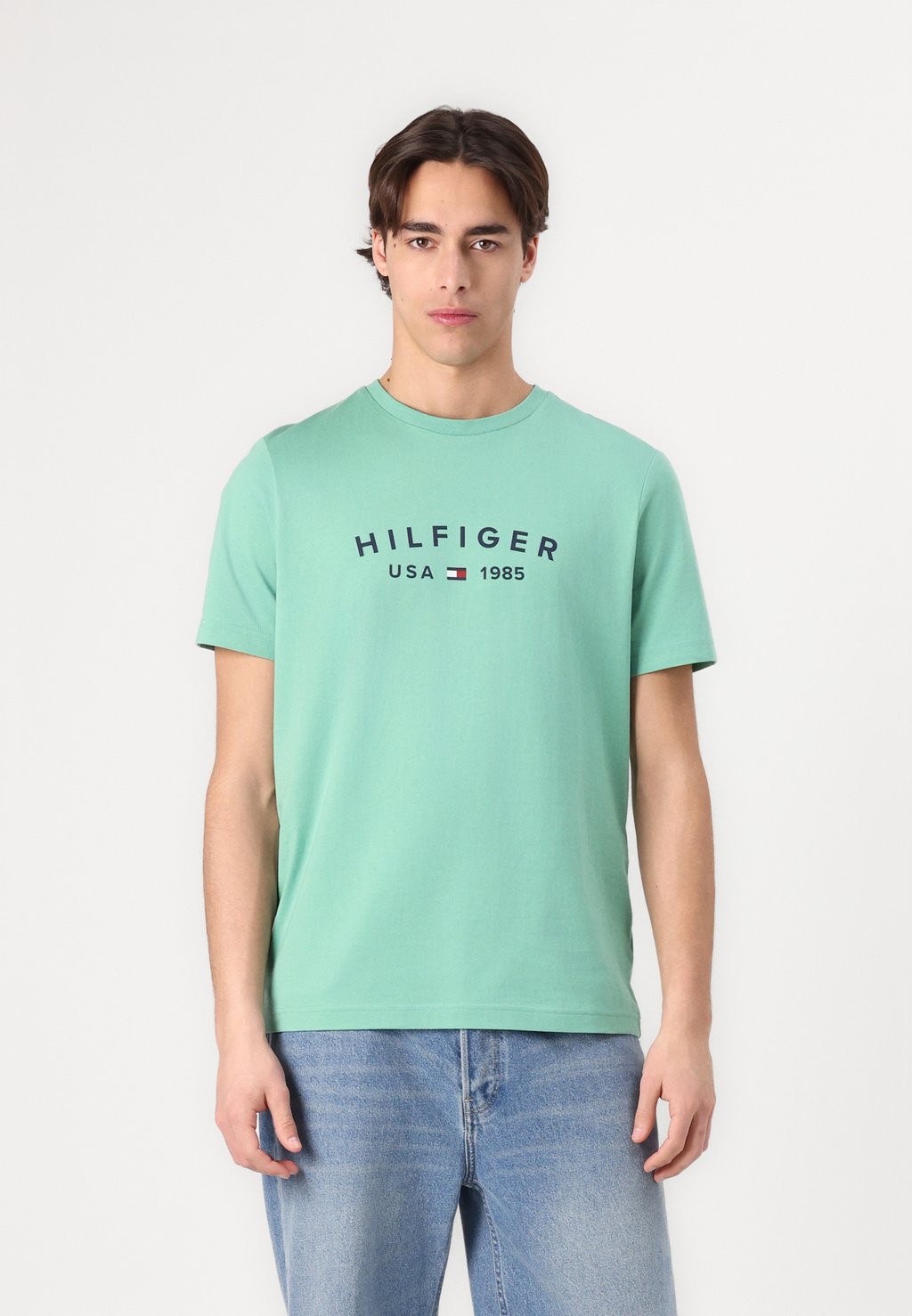 Футболка с принтом FATHERS DAY TEE Tommy Hilfiger, зеленый
Футболка с принтом FATHERS DAY TEE Tommy Hilfiger, зеленый
