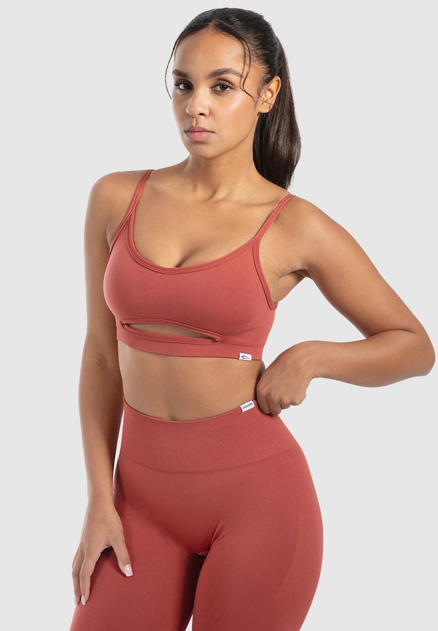 Бюстгальтер Smilodox NESA SEAMLESS ADJUSTABLE BACK, Altrosa/Salmon
Бюстгальтер Smilodox NESA SEAMLESS ADJUSTABLE BACK, Altrosa/Salmon