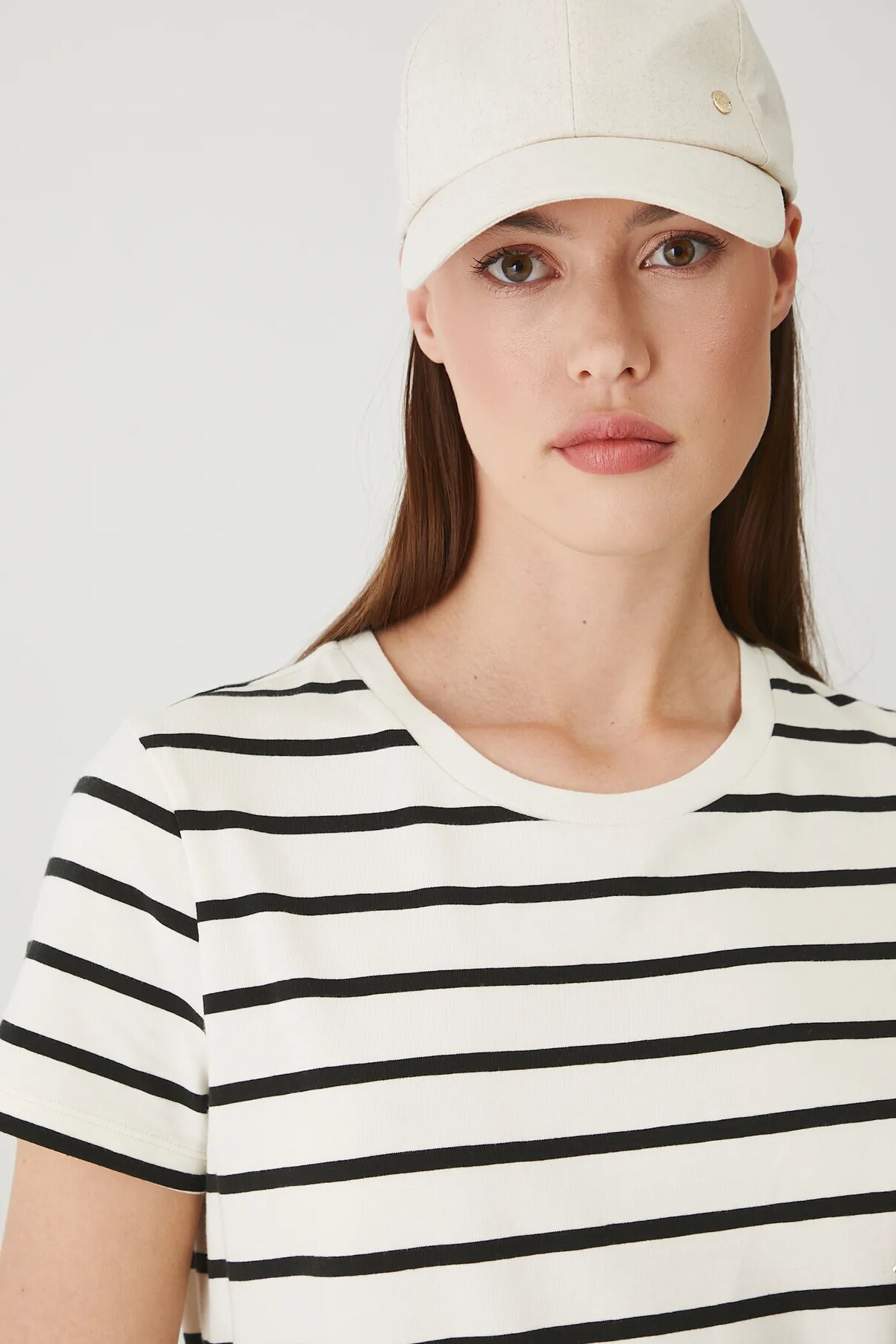 Футболка Medicine, бежевый
Футболка Medicine, бежевый