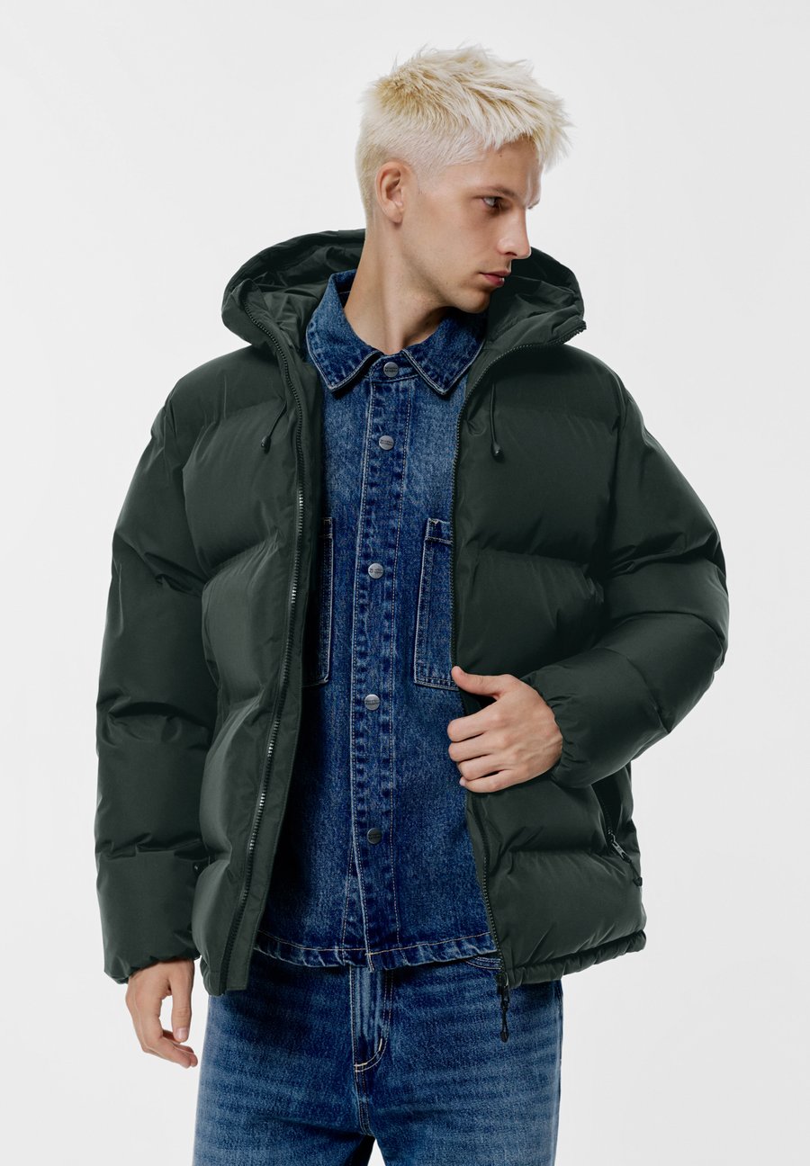 Куртка PULL&BEAR Winter jacket, Dark Green
Куртка PULL&BEAR Winter jacket, Dark Green