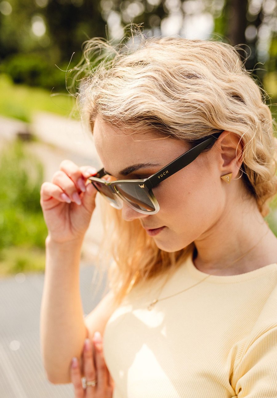 Солнцезащитные очки VUCH FERDY, Green
Солнцезащитные очки VUCH FERDY, Green