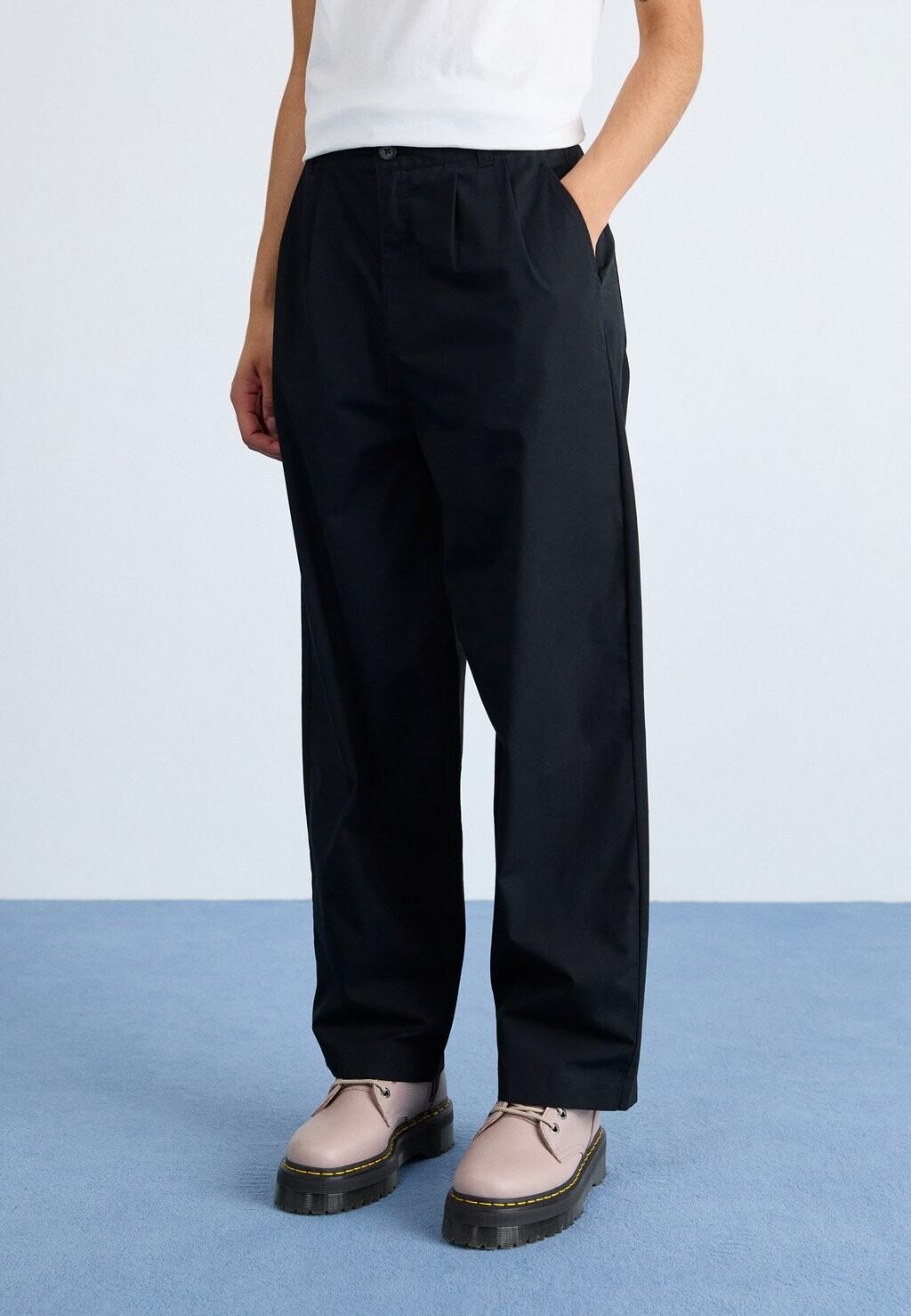 Тканевые брюки FRANKY PANT Carhartt WIP, черный
Тканевые брюки FRANKY PANT Carhartt WIP, черный