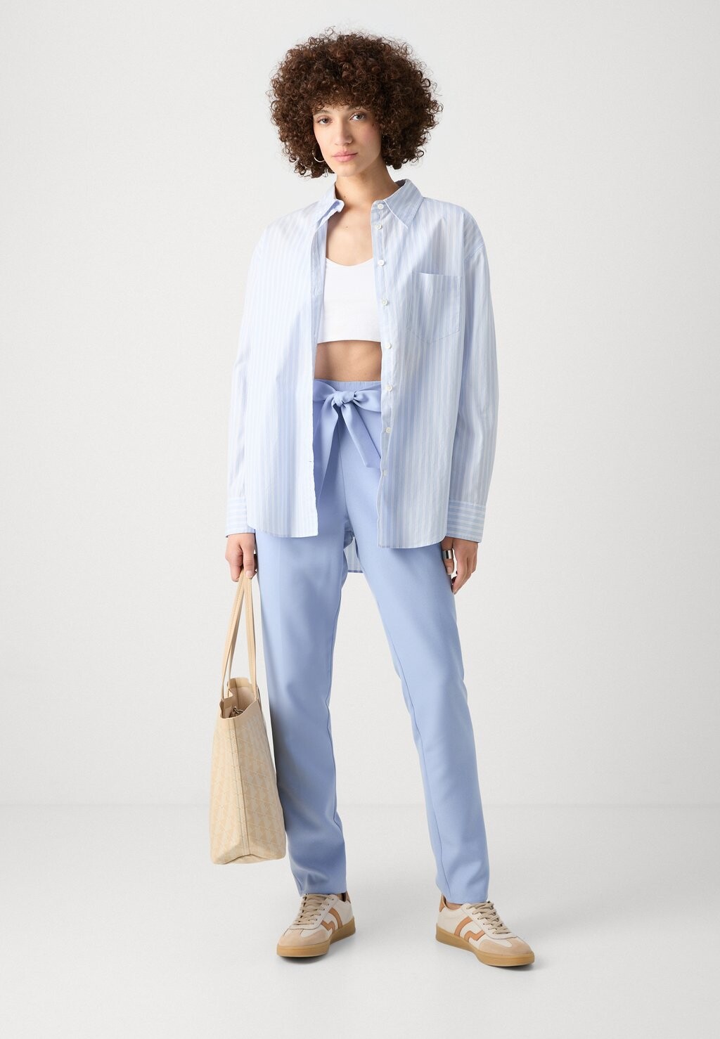 Брюки Anna Field, светло-голубые
Брюки Anna Field, светло-голубые