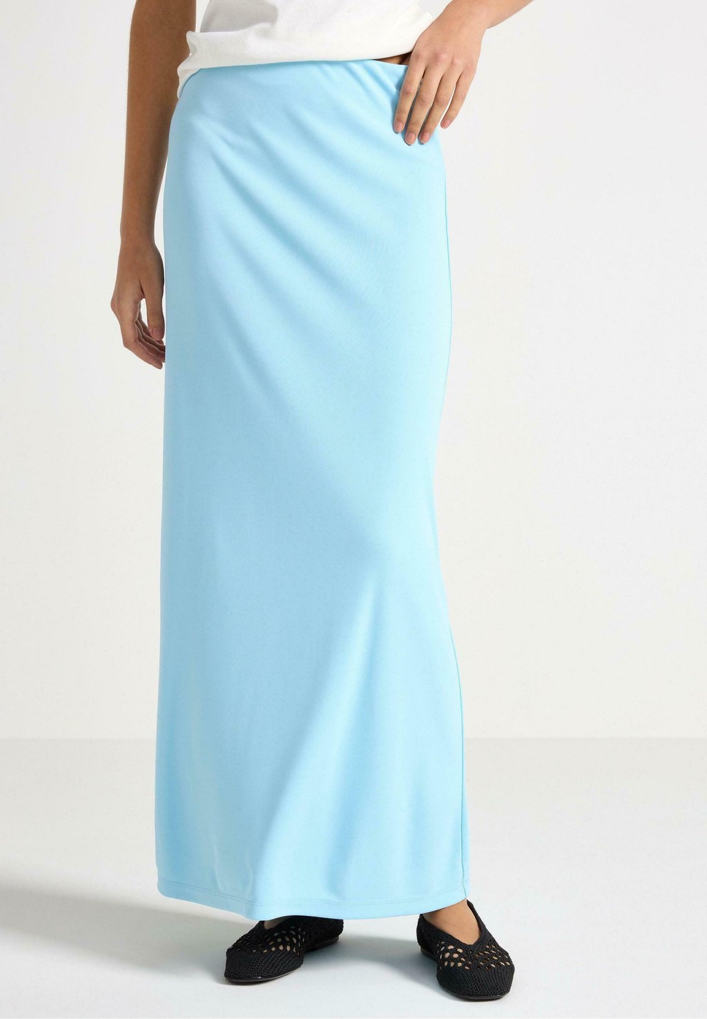 Длинная юбка Lindex, светло-голубой
Длинная юбка Lindex, светло-голубой