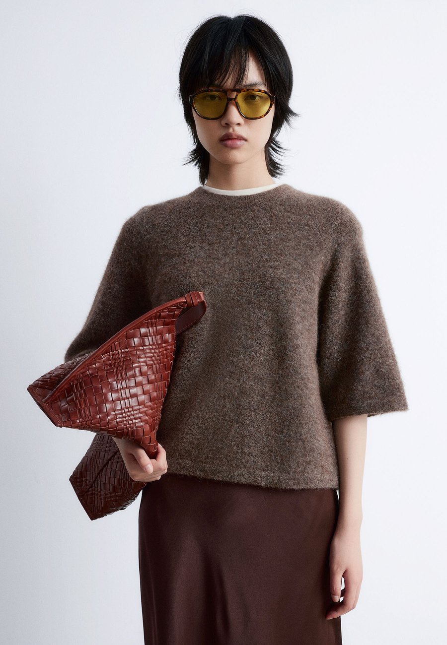 Джемпер & other stories Jumper, Mole/Brown
Джемпер & other stories Jumper, Mole/Brown