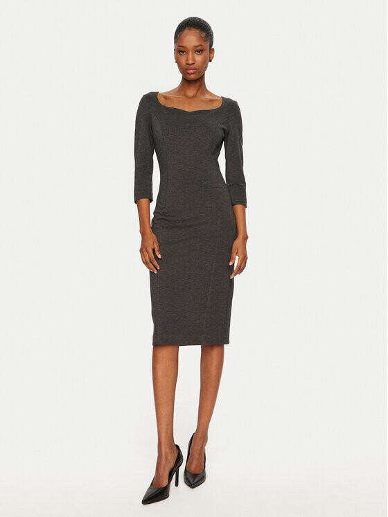 Платье на каждый день, стандартного кроя Rinascimento, серый
Платье на каждый день, стандартного кроя Rinascimento, серый