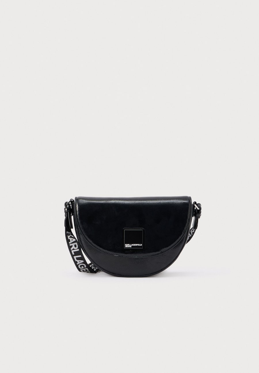 Сумка кросс-боди Karl Lagerfeld Jeans LOGO SADDLE, Black
Сумка кросс-боди Karl Lagerfeld Jeans LOGO SADDLE, Black