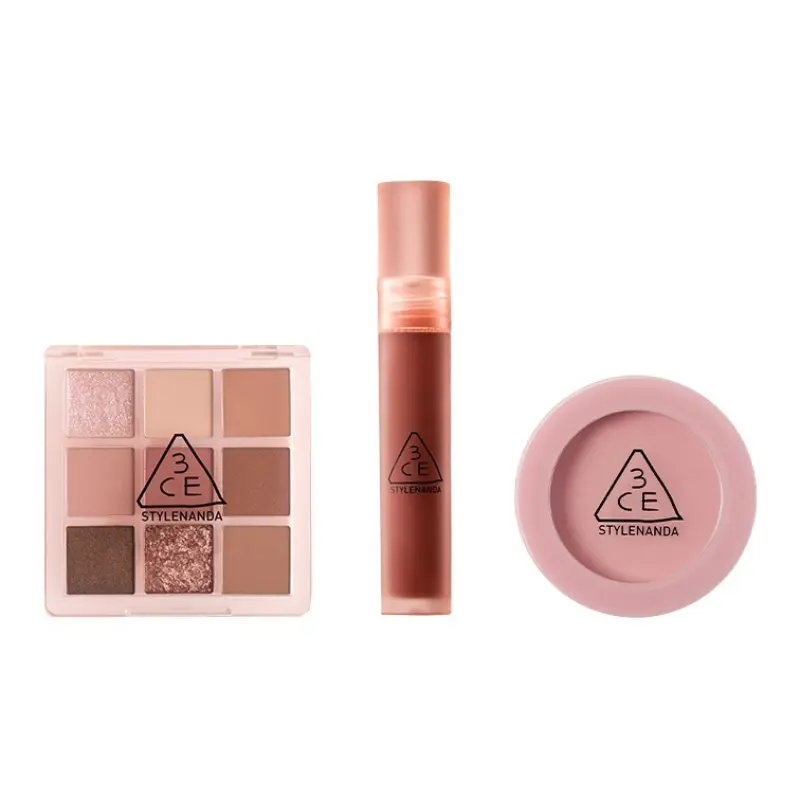 Набор для макияжа Jiugongge 3CE
Набор для макияжа Jiugongge 3CE