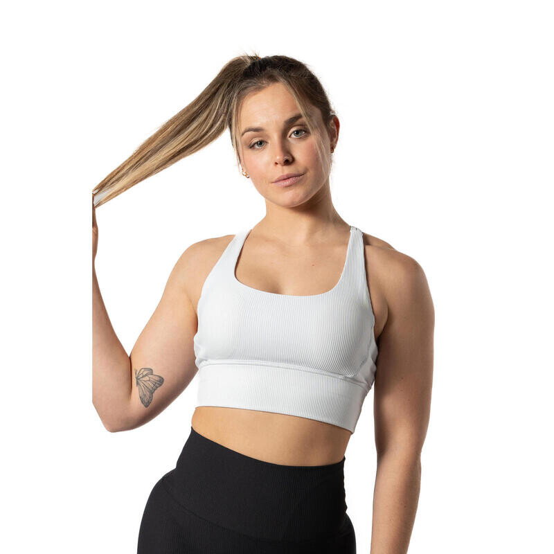 Бесшовный спортивный бюстгальтер Ribbed v2, белый AESTHETIC WOLF, цвет weiss
Бесшовный спортивный бюстгальтер Ribbed v2, белый AESTHETIC WOLF, цвет weiss