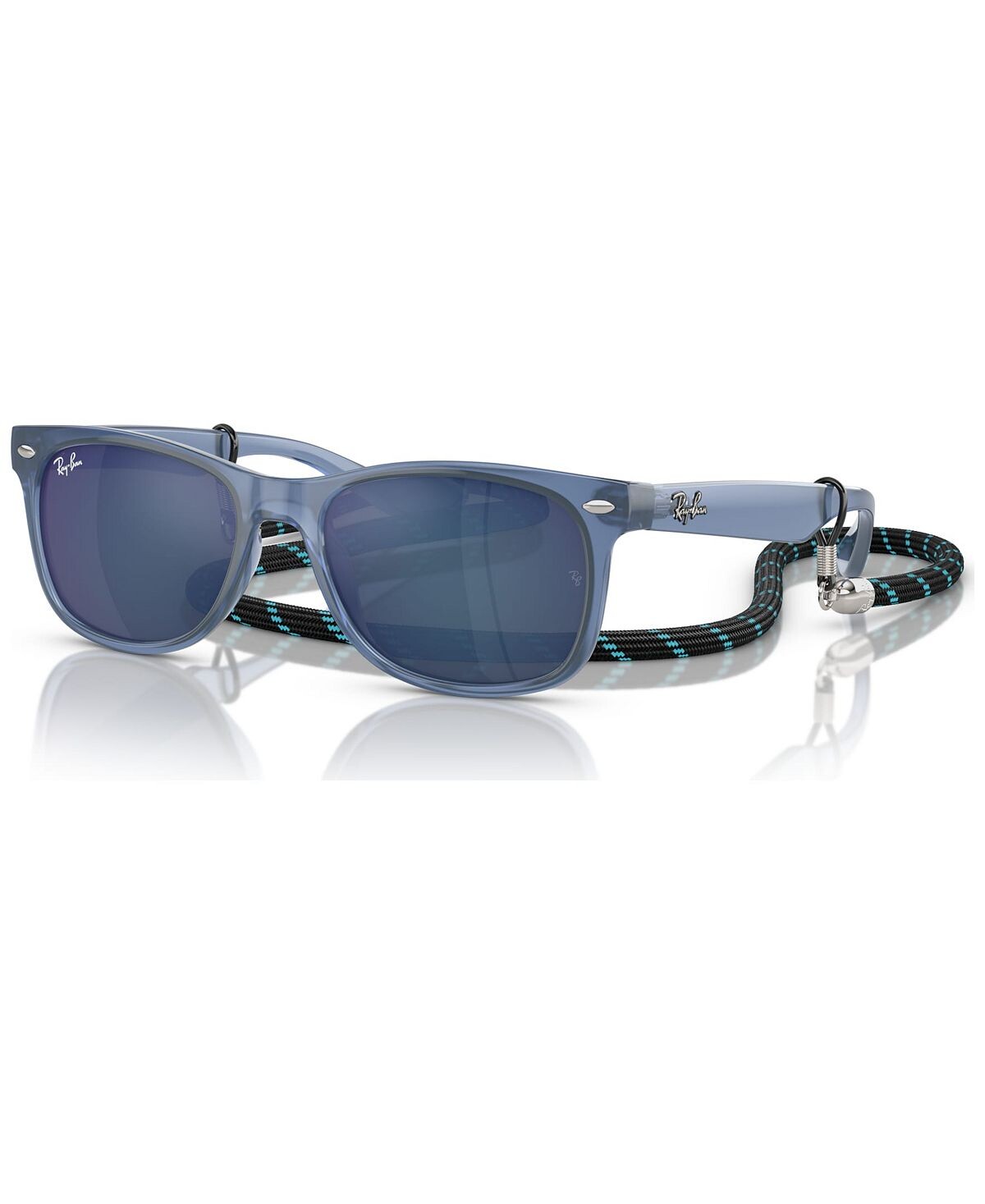 Детские солнцезащитные очки New Wayfarer (7–10 лет) Ray-Ban Jr
Детские солнцезащитные очки New Wayfarer (7–10 лет) Ray-Ban Jr