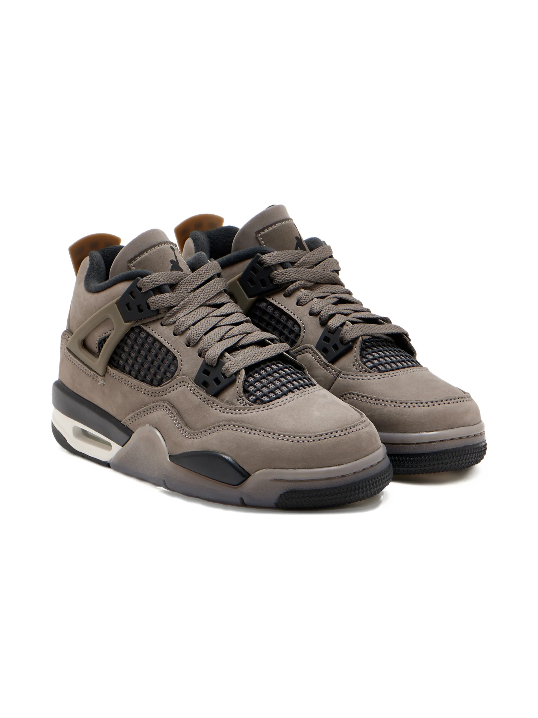 Высокие кроссовки на шнуровке Nike Kids, коричневый
Высокие кроссовки на шнуровке Nike Kids, коричневый